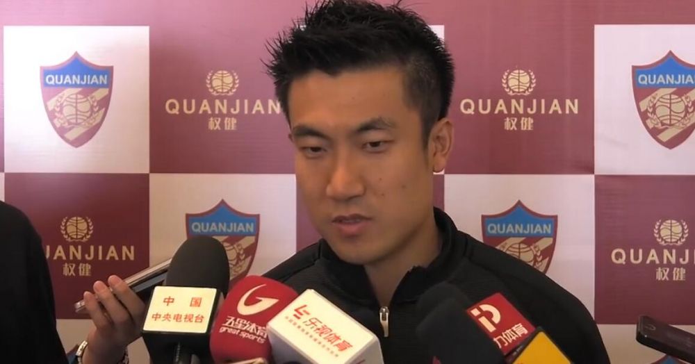 瓦拉内现在在曼联已经沦为替补，另外他非常了解西甲联赛，曾为皇马效力10年，他的身价也不会太高，其与曼联的合同将在明夏到期，所以他成为了皇马的一个不错的选择，但问题是皇马也有竞争对手，那就是德甲班霸拜仁慕尼黑。